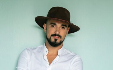 Abel Pintos se suma al ciclo "Noches Capitales"