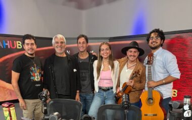 Así fue la visita de Peteco Carabajal a "Volverme loco"