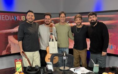 Ahyre y su nuevo disco en "Bombo TV"